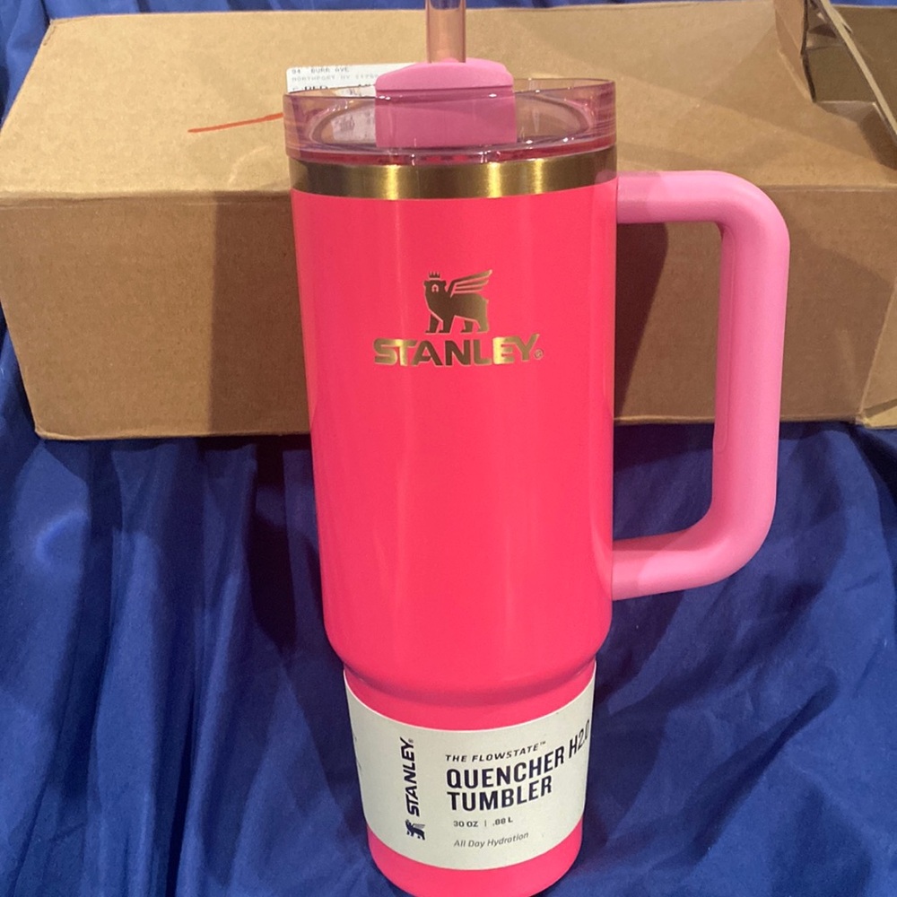 Stanley 30 oz Quencher Pink Parade